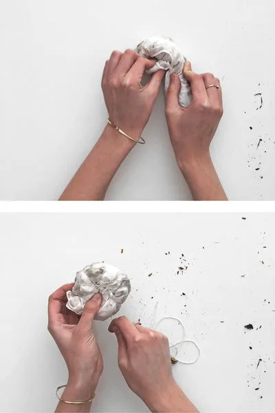 Wrapping the bundle with string