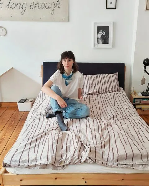 How to print fabric with plant dyes